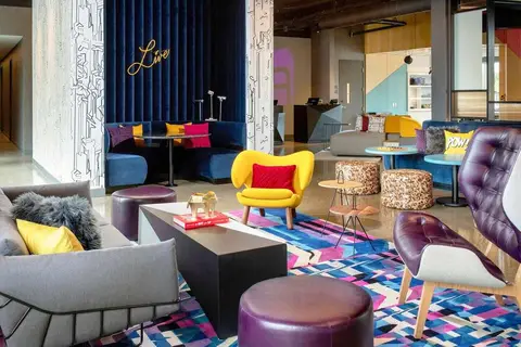 Aloft Dubai Airport in Dubai — foto 6