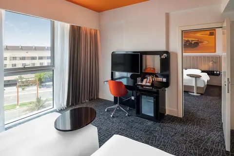 Park Inn by Radisson Dubai Motor City in Dubai, foto 24