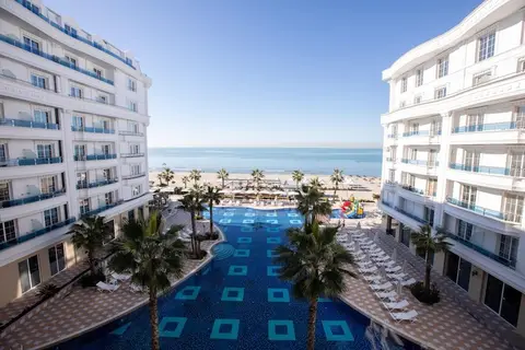 Grand Blue Fafa Resort in Golem — foto 25