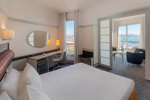 NH La Spezia in Gardone Riviera — foto 15