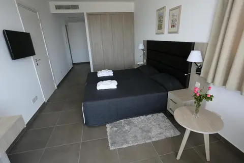 Dionysos Central Hotel in Paphos — foto 26