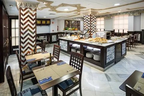 Hotel Comfort Dauro 2 in Granada — foto 11