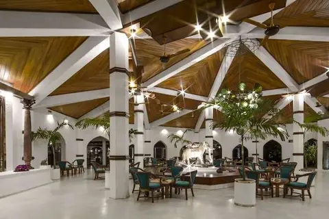 Tangerine Beach Hotel in Waskaduwa — foto 18