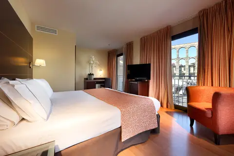 Eurostars Plaza Acueducto in Segovia — foto 15