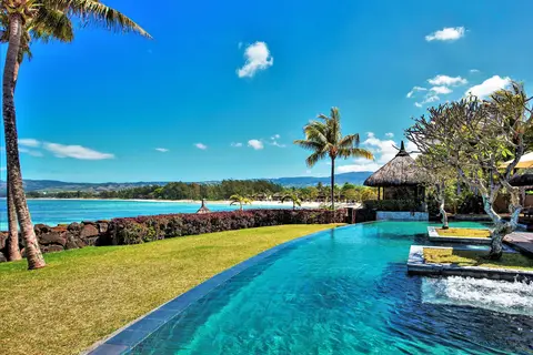 Shanti Maurice Resort & Spa in St Felix Public Beach — foto 29
