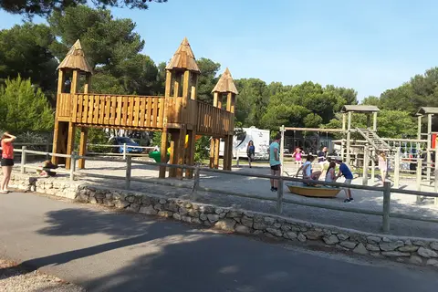Camping Le Mas in Martigues — foto 2