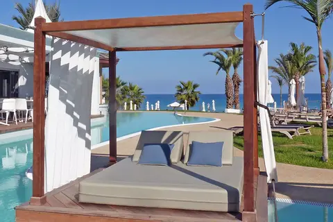 Sunrise Pearl Hotel & Spa in Παραλίμνι — foto 22