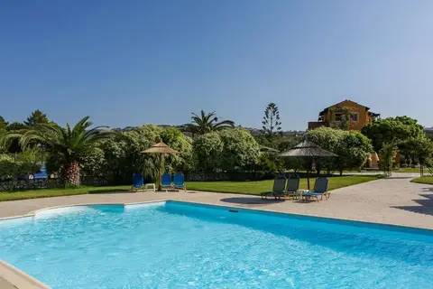 Sandy Beach Villas & Appartementen in Σβορωνάτα — foto 23
