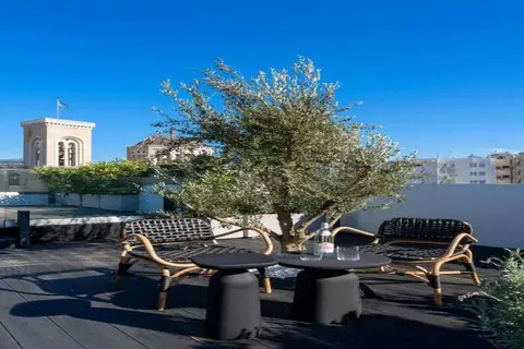 Athens Woo Suites in Athene