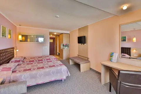 Hotel Sandy Beach in Оброчище — foto 13