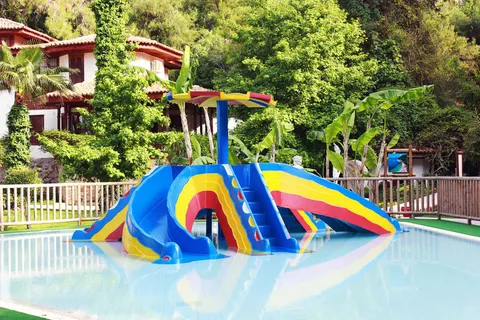 Fly & Go Letoonia Club & Hotel foto 32