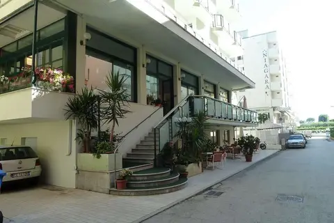 Hotel Chic in Cattolica — foto 12