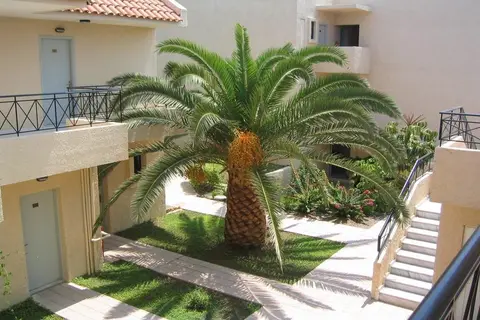Summerland Hotel & Bungalows in Ιαλυσός — foto 7