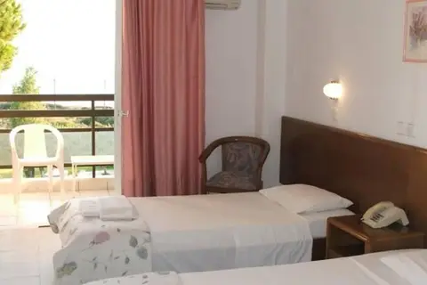 Irinna Hotel in Σβορωνάτα — foto 2