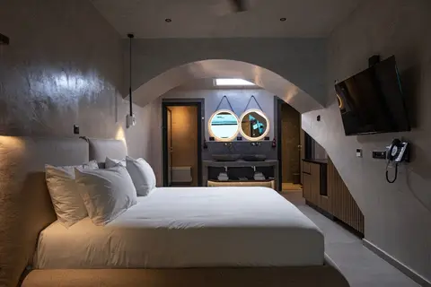 Royal Hotel and Suites in Polichrono, foto 12