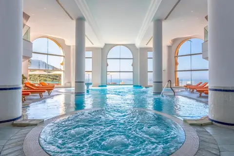 Royal Tulip Korbous Bay Thalasso & Springs in الحمامات — foto 8