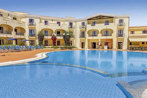 Blu Hotel Morisco Village in Cannigione — foto 19