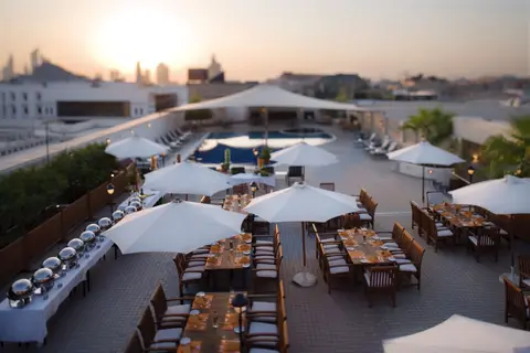 Mövenpick Hotel & Apartments Bur Dubai in Dubai — foto 10