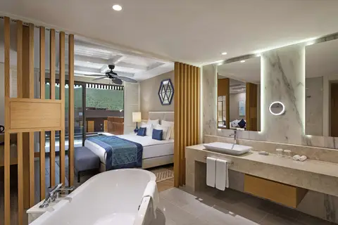 Titanic Luxury Collection Bodrum in Güvercinlik — foto 14