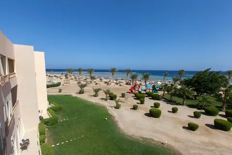 Shoni Bay in مرسى علم — foto 4