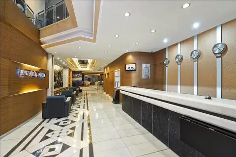 Büyük Sahinler in Fatih — foto 11