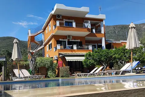 Appartementen Donatos in Αγία Κυριακή — foto 15