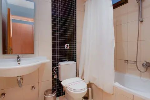 Hotel Punta in Καλύβια — foto 15