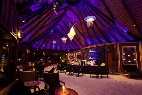 Komandoo Island Resort & Spa in ނައިފަރު — foto 24