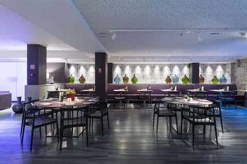 Catalonia Square Hotel in Barcelona — foto 8