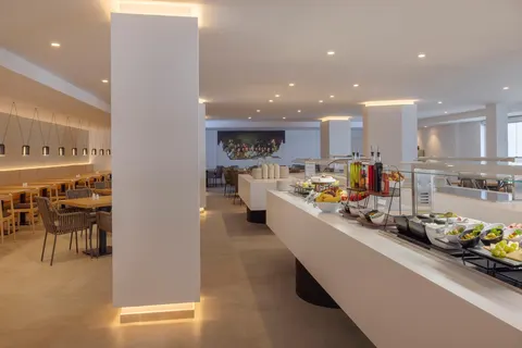 Hotel HM Isabela - adults only in Calvià — foto 13