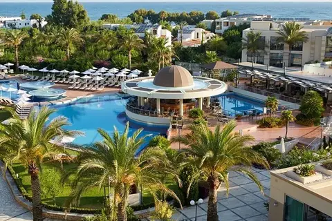 Minoa Palace Resort & spa in Πλατανιάς