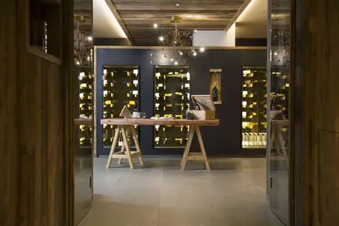 Hotel Monroc in Commezzadura — foto 3