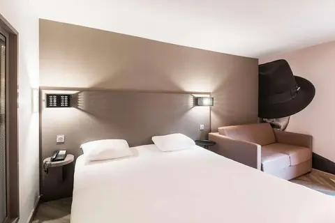 Hotel ibis Styles Nice Vieux Port in Nice — foto 2
