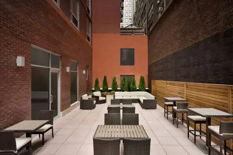 Hilton Garden Inn New York Times Square South in New York — foto 22