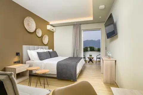 Nicolas Grand Suites in Καρδάμαινα — foto 3