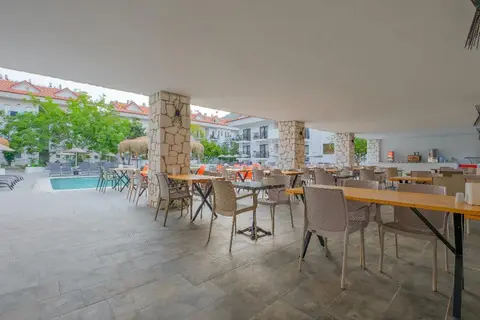 Akdeniz Beach Hotel in Fethiye — foto 14