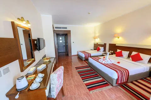 Golden Beach Resort in Al Ahia' — foto 11