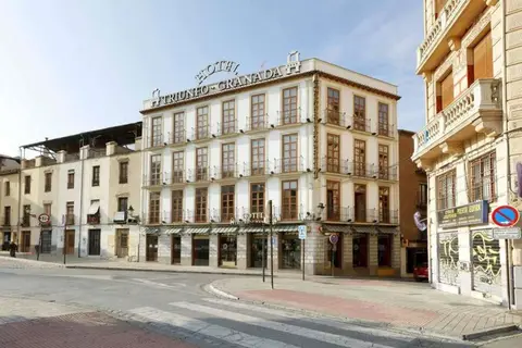 Exe Triunfo Granada in Granada — foto 30