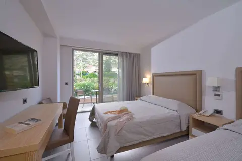 Cactus Beach Hotel & Bungalows in Stalis Super Market, foto 18