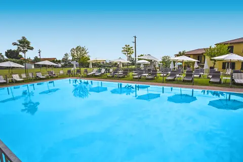 Appartementen Residence Karina in Moniga del Garda — foto 12