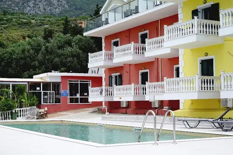 Agios Gerasimos Studios in Λουρδάτα — foto 15