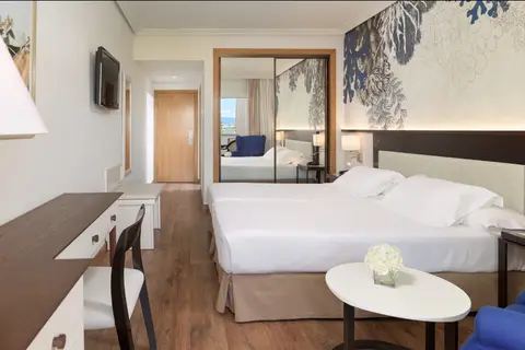 H10 Salauris Palace in Salou — foto 16