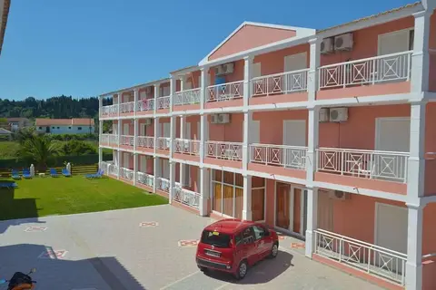Angelina Aparthotel in Σιδάρι — foto 8