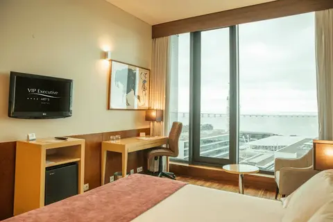 VIP Executive Art’s Hotel in Almada — foto 25