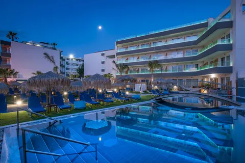 Enorme Infinity Beach foto 1