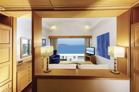 Elounda Peninsula All Suite Hotel in Ελούντα — foto 15