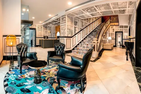 SH Inglés Boutique foto 1