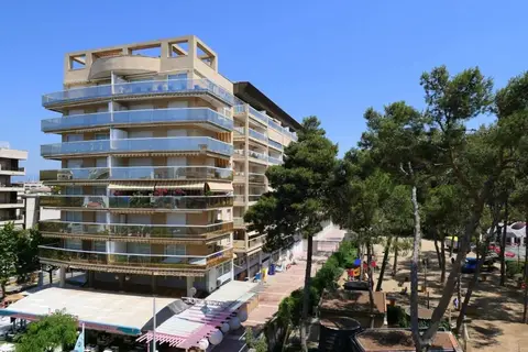 Park Suites Salou in Salou