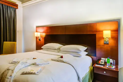 Al Khoory Hotel Apartments, Al Barsha in Dubai — foto 12