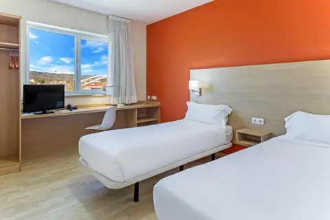 B&B HOTEL Madrid Las Rozas in Las Rozas — foto 6